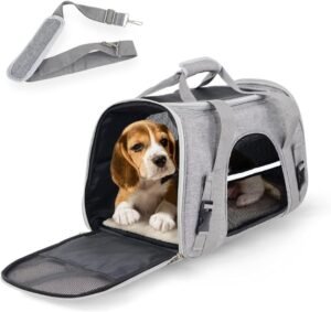 Lee más sobre el artículo <a href="https://amazon.es/dp/B0CN6PJP5W?tag=techbeautydeals-21" target="_blank">Transportadora adaptable para mascotas pequeñas, plegable, ventilada y cómoda.</a>