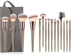 Lee más sobre el artículo <a href="https://amazon.es/dp/B0DFP22X9S?tag=techbeautydeals-21" target="_blank">Resume el contenido de 15 Pieces Professional Makeup Brushes, Makeup Brushes for Face and Eyes, Synthetic Brushes for Concealers Powder Foundation Blush Eyeshadow with Cosmetic Bag en español y en sólo 10 palabras</a>