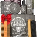 Lee más sobre el artículo <a href="https://amazon.es/dp/B07B53Q3BX?tag=techbeautydeals-21" target="_blank">Resume el contenido de Viking Revolution Beard Kit for Men – Includes Boar Ore 100% Brush, Wooden Comb, Melissa Beard, Essence, Metal Scissors, Gift Box en español y en sólo 10 palabras</a>