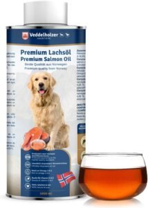 Lee más sobre el artículo <a href="https://amazon.es/dp/B08H14GVG5?tag=techbeautydeals-21" target="_blank">Resume el contenido de Veddelholzer Salmon Oil for Dogs 1 Litre in Recyclable Tin Ideal Fur Care Good for Bones and Immune System with Omega3 Fatty Acids and Vitamin E Fish Oil en español y en sólo 10 palabras</a>