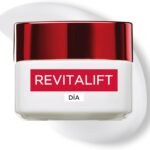 Lee más sobre el artículo <a href="https://amazon.es/dp/B06XRJHC6X?tag=techbeautydeals-21" target="_blank">Resume el contenido de L’Oreal Paris Revitalift Anti-Aging Moisturizing Day Cream, Anti-Wrinkle and Extra Firmness, 50 ml en español y en sólo 10 palabras</a>