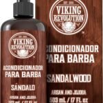 Lee más sobre el artículo <a href="https://amazon.es/dp/B07YLYF4DW?tag=techbeautydeals-21" target="_blank">Resume el contenido de Viking Revolution Beard Conditioner with Argan and Jojoba Oils 500 ml – Softens and Strengthens – Sandalwood Aroma – Beard Conditioner Man with Beard Oil en español y en sólo 10 palabras</a>