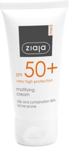 Lee más sobre el artículo <a href="https://amazon.es/dp/B07NJNRT85?tag=techbeautydeals-21" target="_blank">Resume el contenido de Ziaja Med SPF 50+ Mattifying Protective Face Cream en español y en sólo 10 palabras</a>