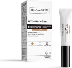 Lee más sobre el artículo <a href="https://amazon.es/dp/B09ZF42JQM?tag=techbeautydeals-21" target="_blank">Resume el contenido de BELLA AURORA – Bio10 Forte 3 in 1, 10 ml, Camouflages Skin with Color, Deflects and Protects, Removes Dark Spots, Blends Spots and Imperfections, SPF 50+ Protection en español y en sólo 10 palabras</a>