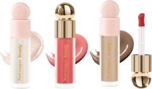 Lee más sobre el artículo <a href="https://amazon.es/dp/B0CBJV99WJ?tag=techbeautydeals-21" target="_blank">Resume el contenido de Contour+ Highlighter Rouge Facial Brush Durable Soft Liquid Contour Illuminating Blush en español y en sólo 10 palabras</a>