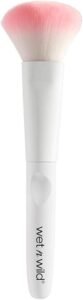 Lee más sobre el artículo <a href="https://amazon.es/dp/B0727VKTTC?tag=techbeautydeals-21" target="_blank">Resume el contenido de Wet n Wild – Makeup Powder Brush – Professional Large & Fluffy Makeup Brush for Powders – with Soft and Curved Bristles for Uniform Application en español y en sólo 10 palabras</a>